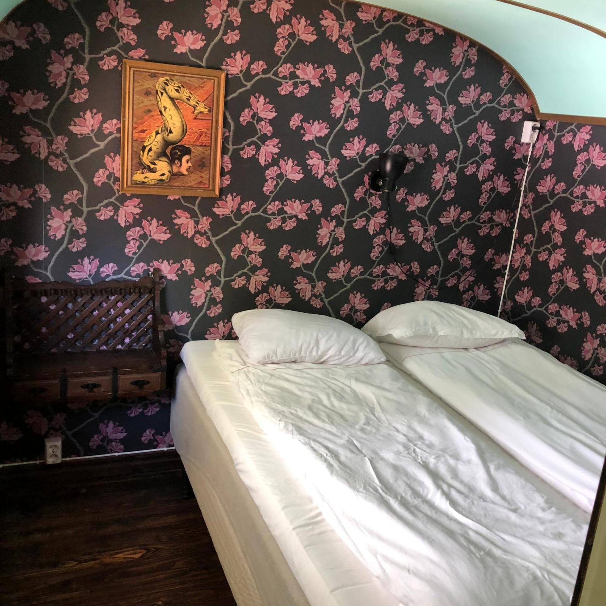 Grand Circus Hotel 3*